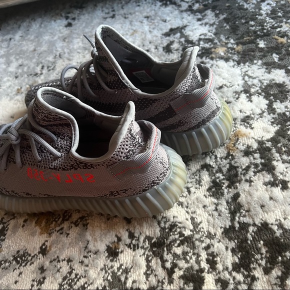 Yeezy 350 V2 Beluga - Picture 7 of 12